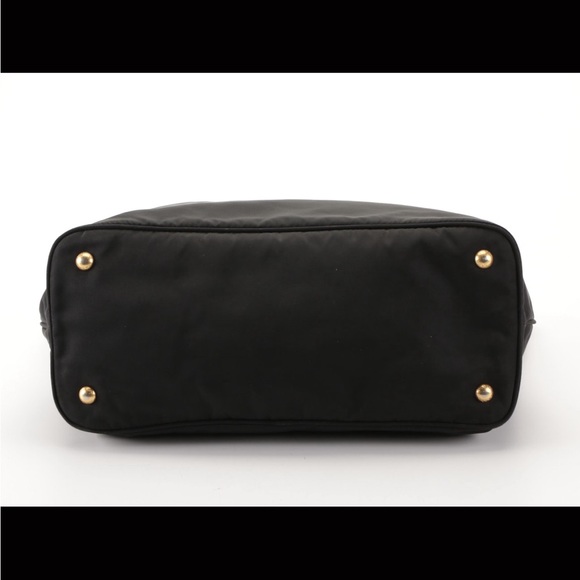 Prada nylon and leather black tote bag. - Picture 4 of 6